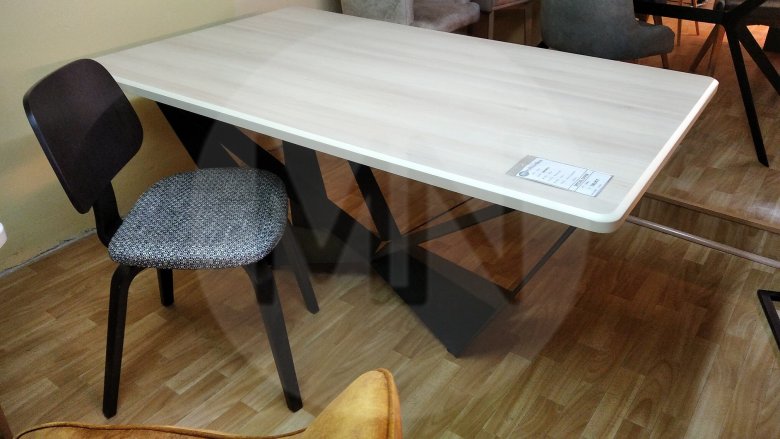 ΤΡΑΠΕΖΑΡΙΑ